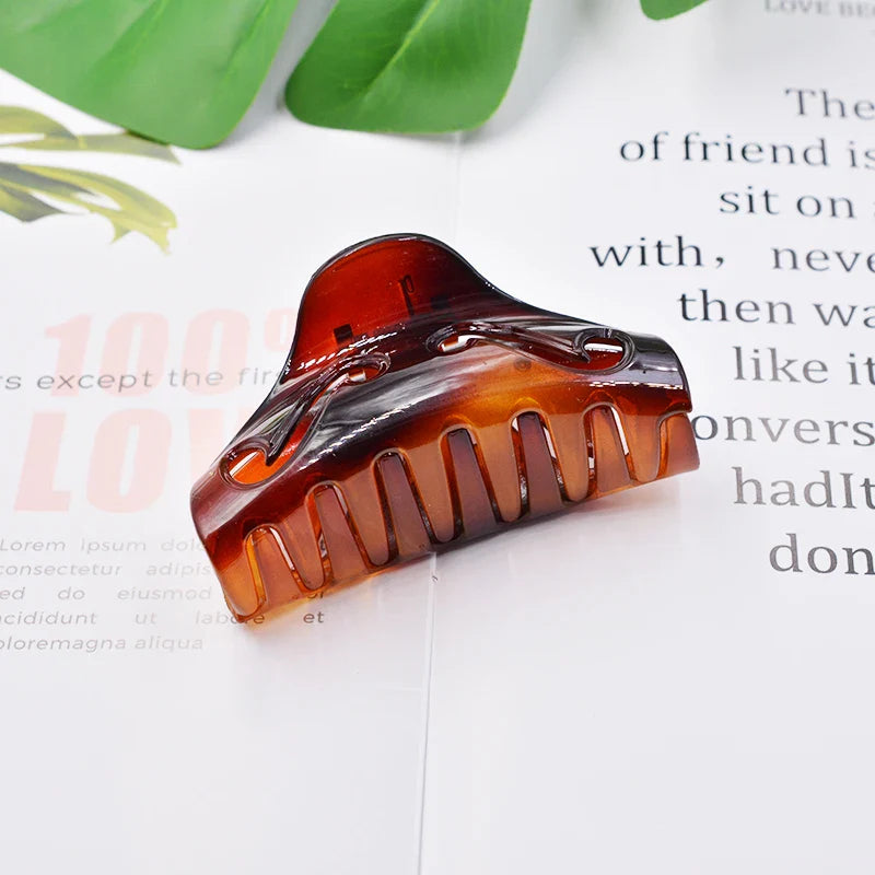 Elegant Vintage Hair Clips - Solid Crab Claw Hair Accessories