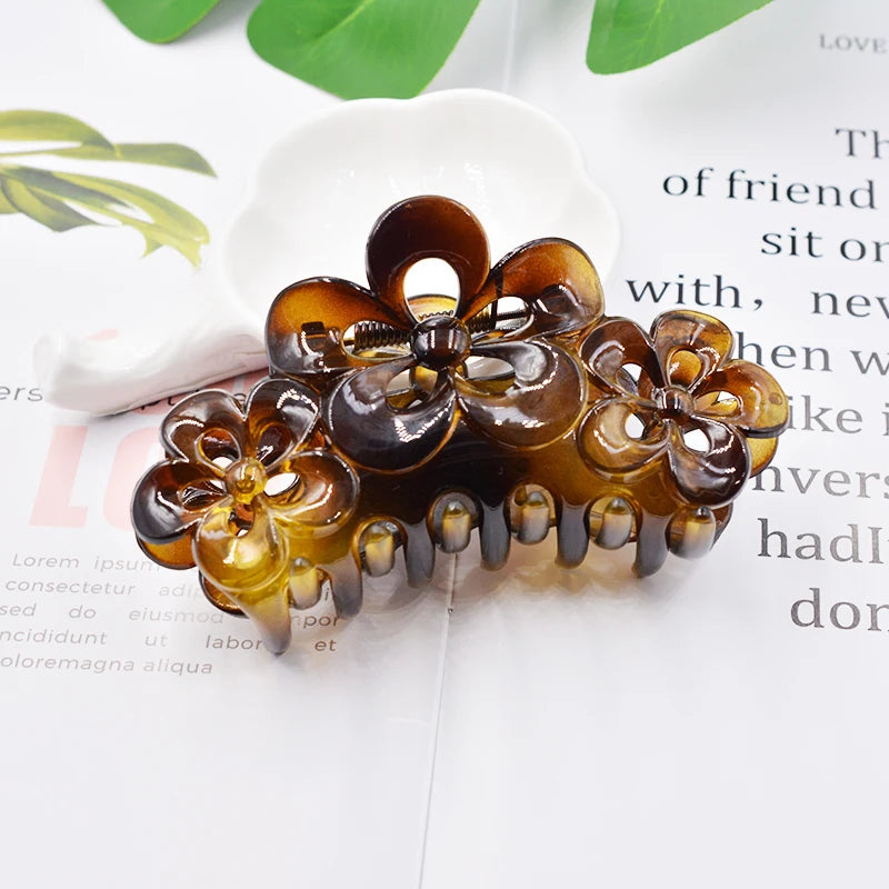 Elegant Vintage Hair Clips - Solid Crab Claw Hair Accessories